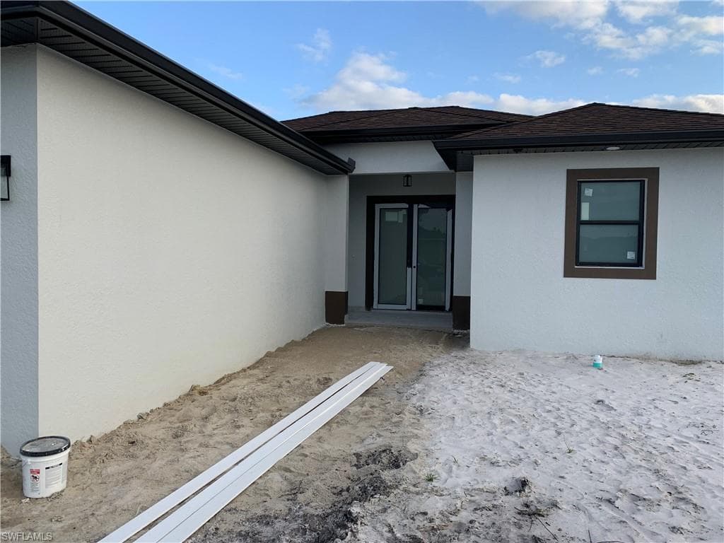 526 Raintree ST E LEHIGH ACRES, FL 33974