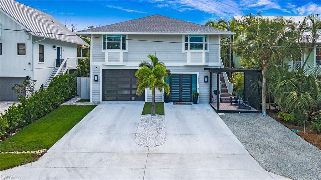 1300 Grand Canal DR NAPLES, FL 34110
