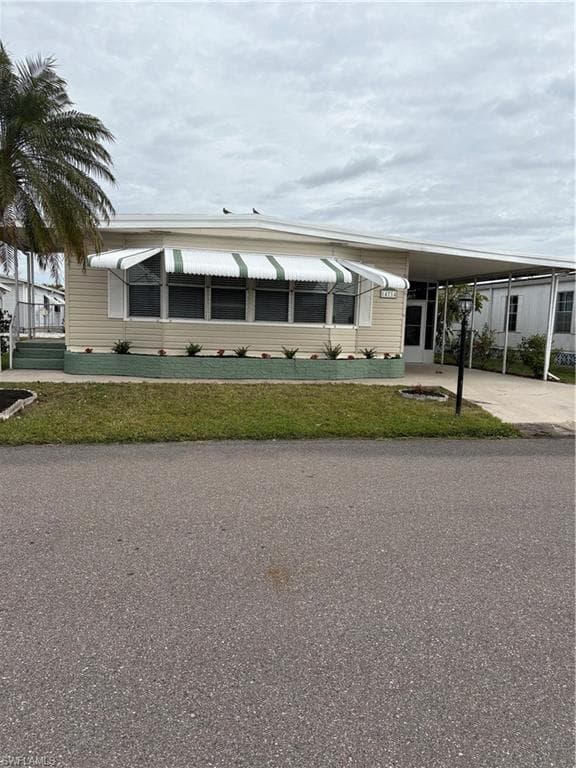 14714 Constitution WAY 355 NORTH FORT MYERS, FL 33917