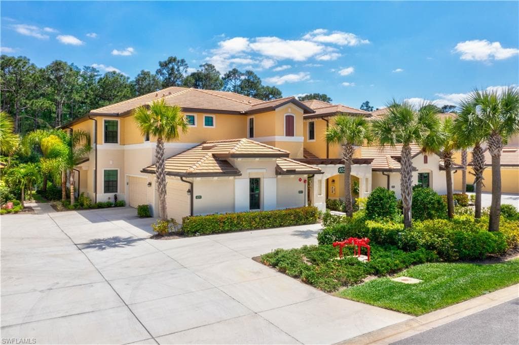 10541 Casella WAY #101 FORT MYERS, FL 33913