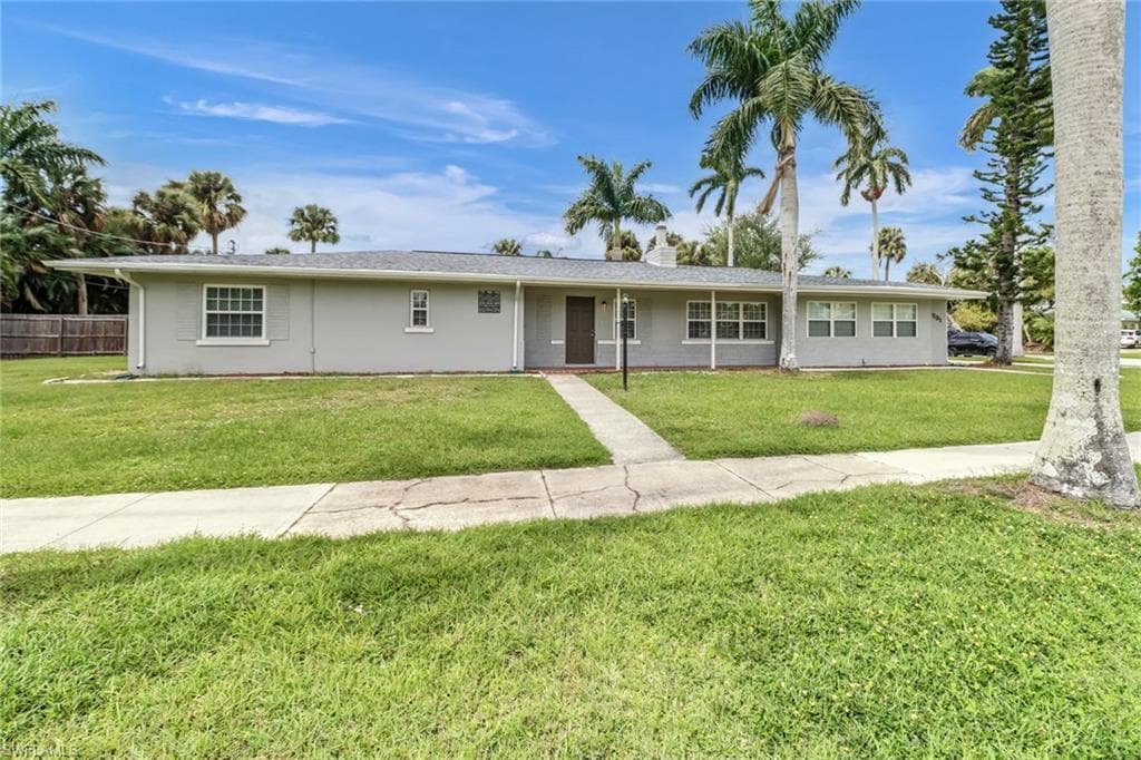 1231 Hopedale DR FORT MYERS, FL 33919