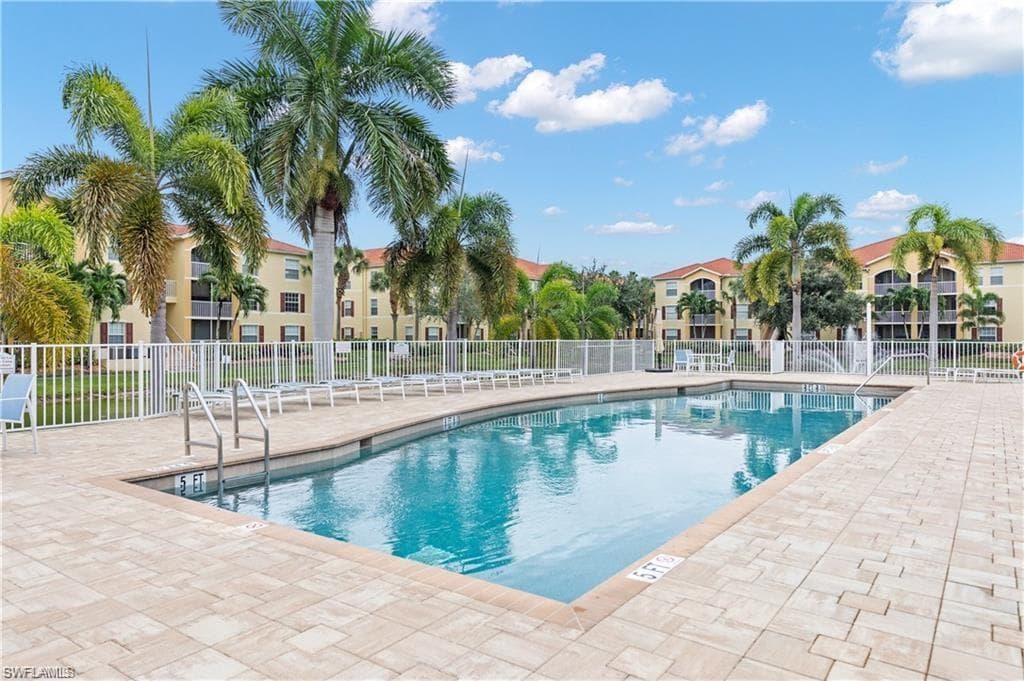 4122 Residence DR 104 FORT MYERS, FL 33901