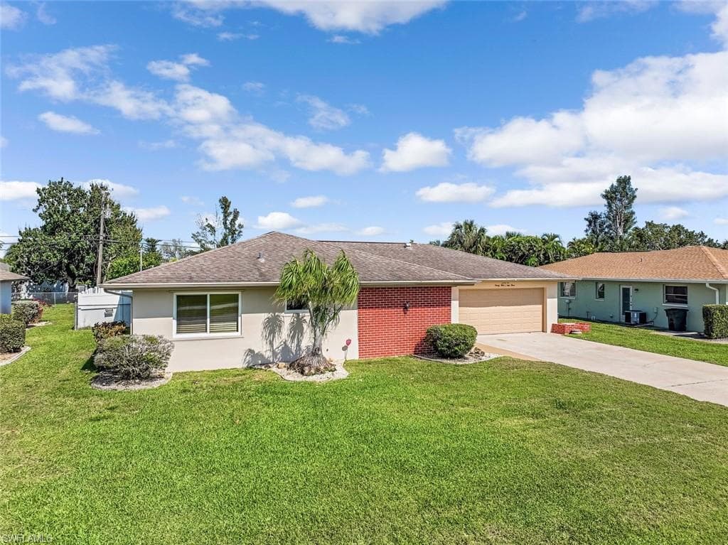 2533 Shelby PKWY CAPE CORAL, FL 33904