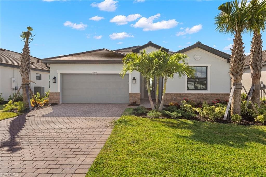20221 Millrun DR ESTERO, FL 33928