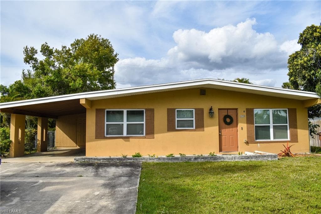 1861 Collier AVE FORT MYERS, FL 33901