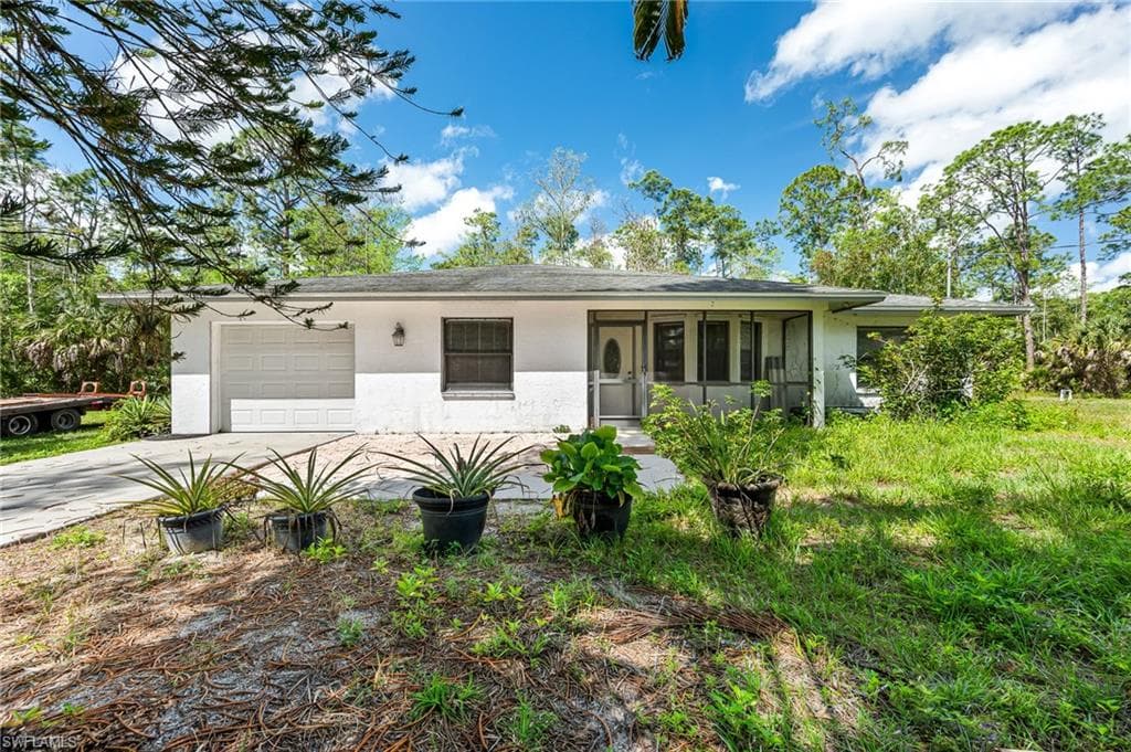 2121 17th ST SW NAPLES, FL 34117