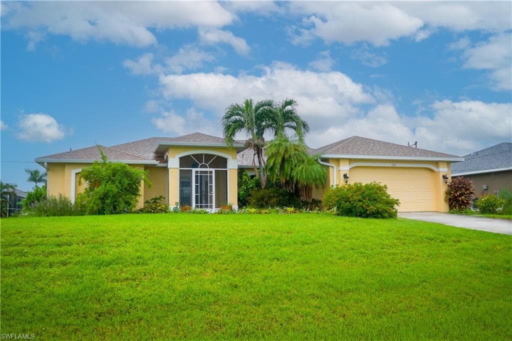3530 SW 14th PL CAPE CORAL, FL 33914