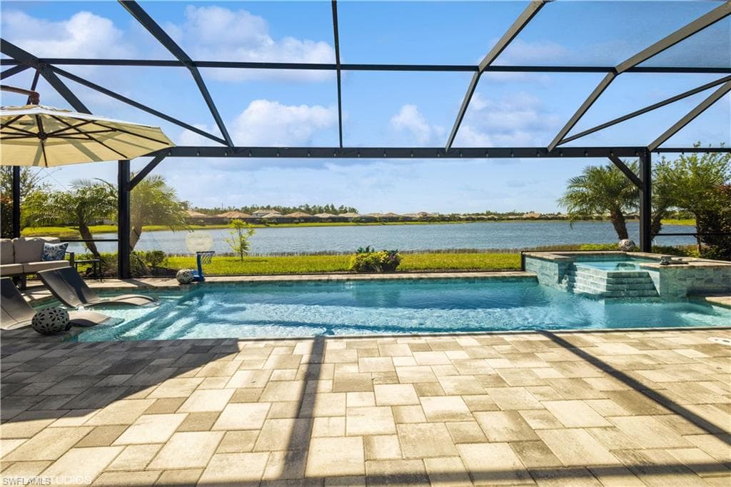 6932 Cocoplum ST NAPLES, FL 34114