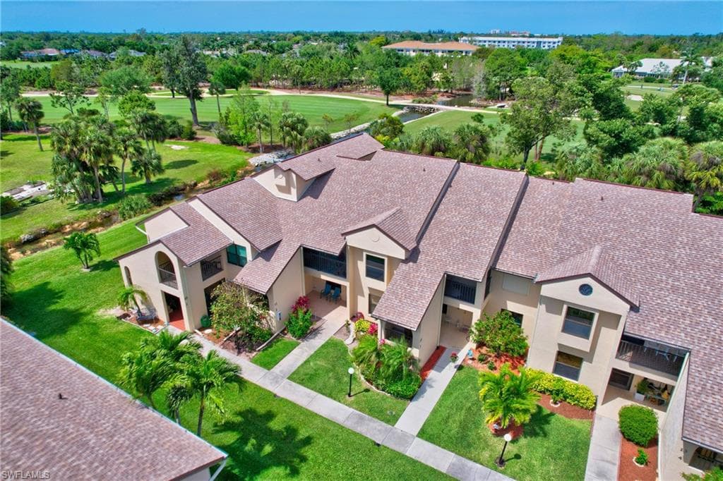 8514 Charter Club CIR 2 FORT MYERS, FL 33919