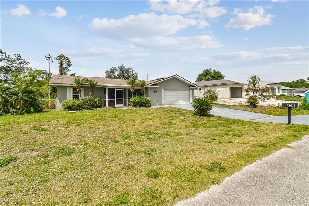 226 Hagan AVE LEHIGH ACRES, FL 33974