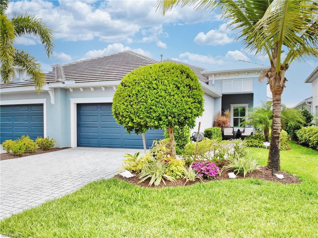 11740 Solano DR FORT MYERS, FL 33966