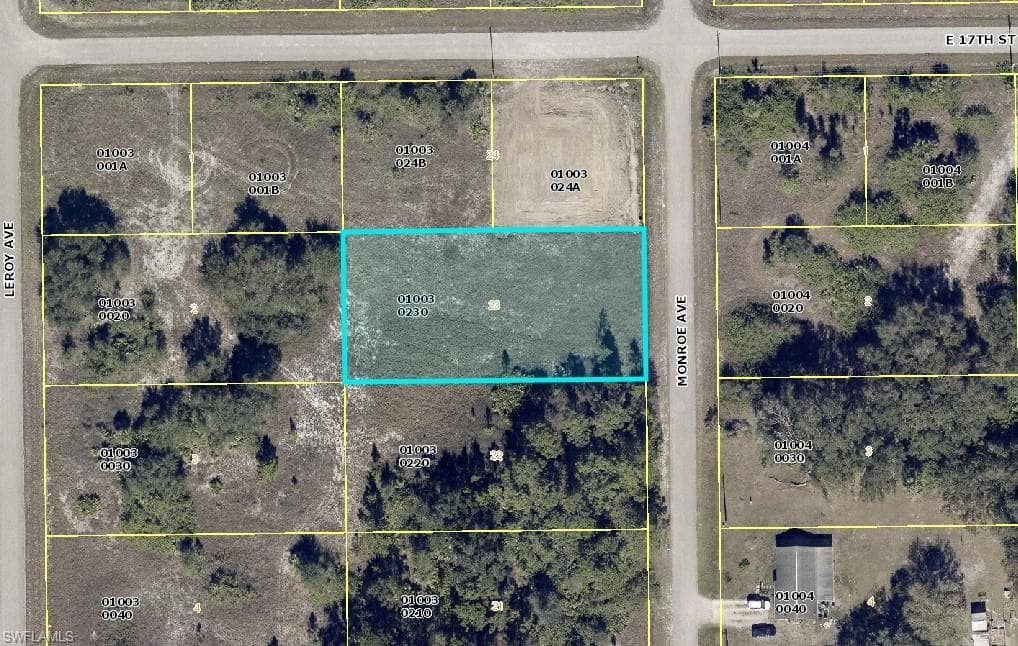 1621 Monroe AVE LEHIGH ACRES, FL 33972