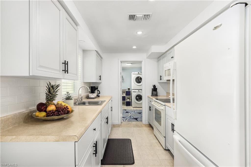 27959 Lime ST BONITA SPRINGS, FL 34135
