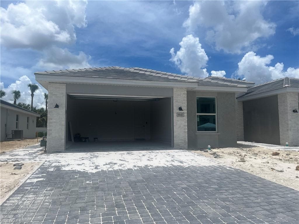 8845 Oceana WAY NAPLES, FL 34114