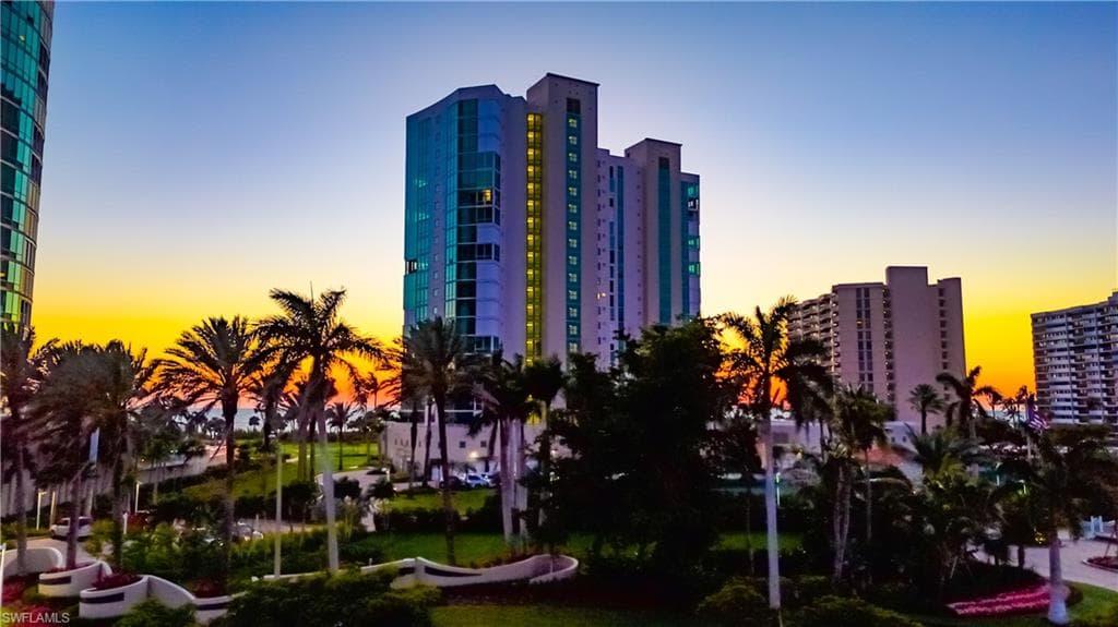 3991 Gulf Shore BLVD N PH-103 NAPLES, FL 34103