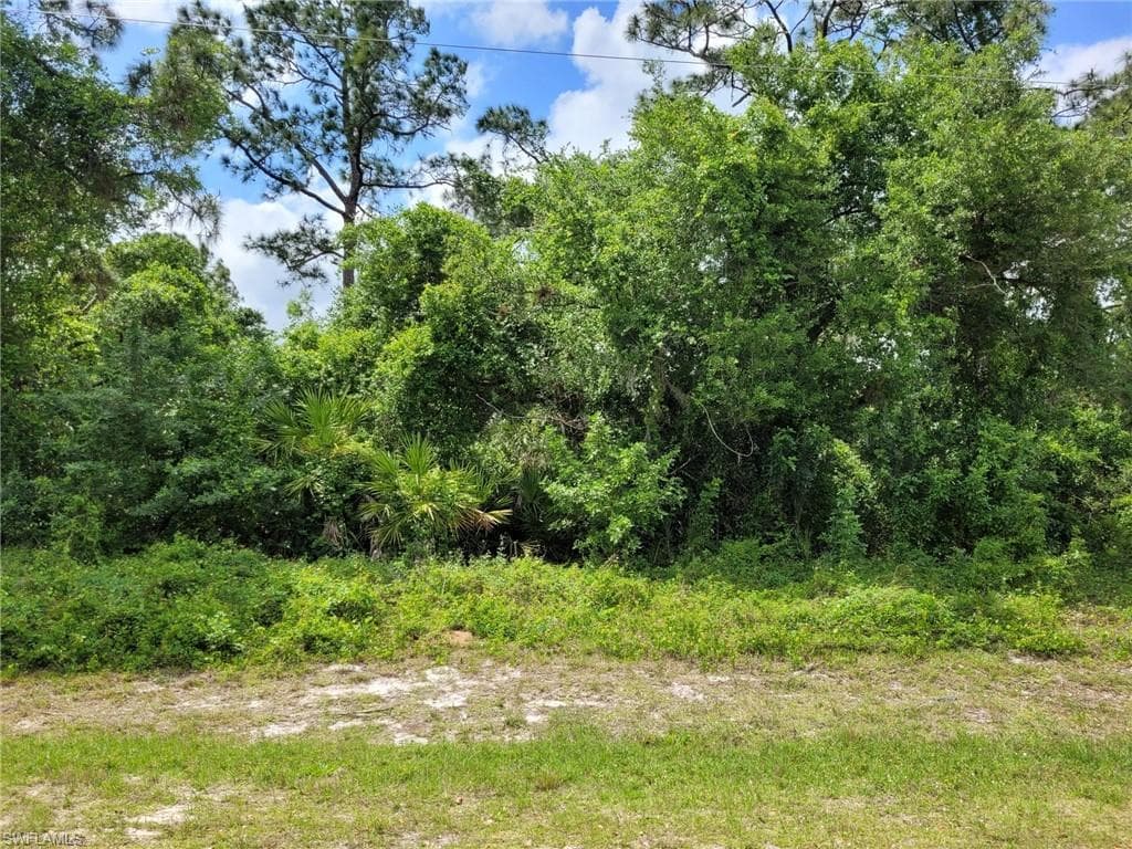 6026 Longfellow CT LABELLE, FL 33935