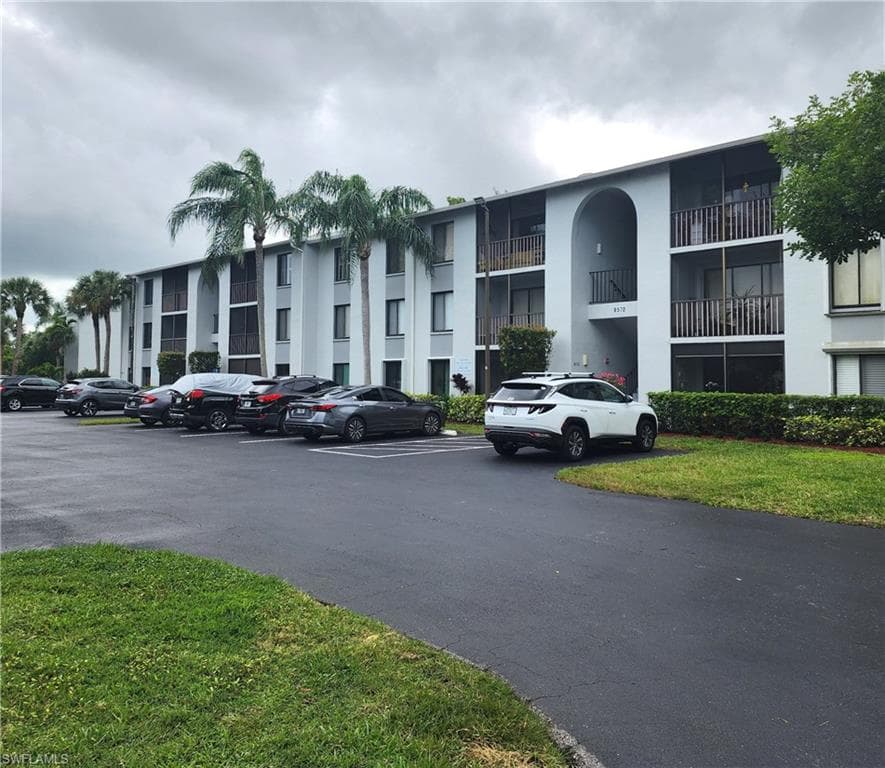9570 Green Cypress LN 11-C2 FORT MYERS, FL 33905