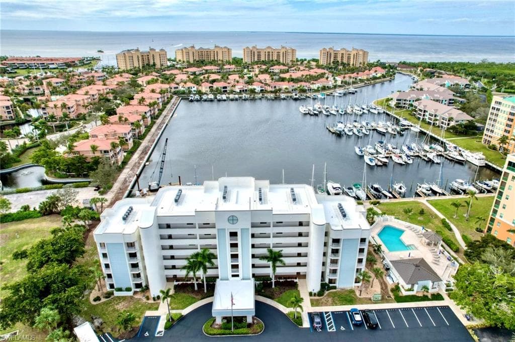 3020 Matecumbe Key RD 103 PUNTA GORDA, FL 33955