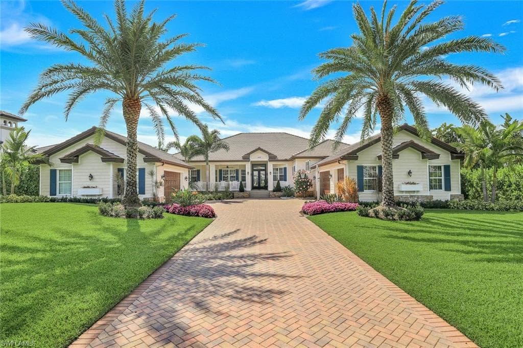 9189 The LN NAPLES, FL 34109