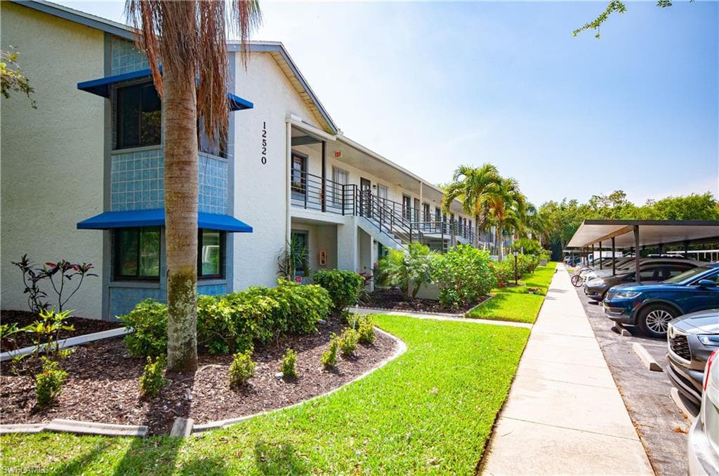 12520 Cold Stream DR 202 FORT MYERS, FL 33912