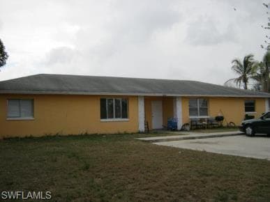 2265 Fountain ST B on right FORT MYERS, FL 33916