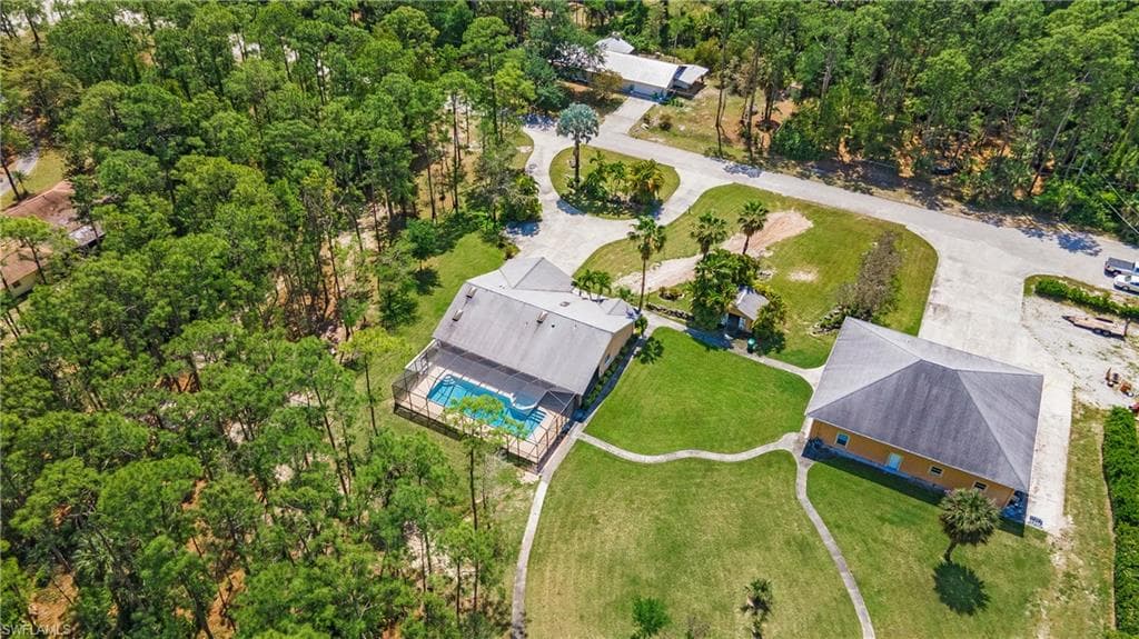3899 5th AVE NW NAPLES, FL 34120