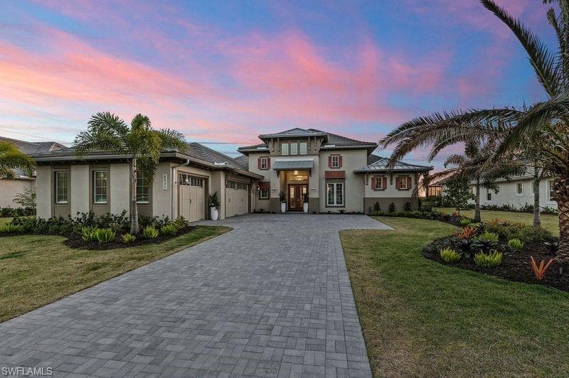 8931 Nevis WAY NAPLES, FL 34112
