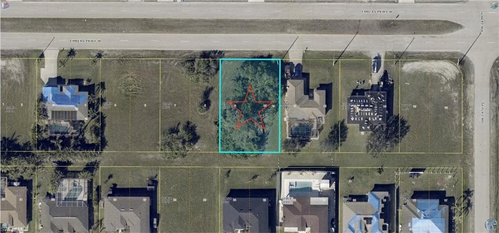 2446 Embers PKWY W CAPE CORAL, FL 33993