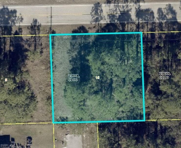 1000 E 12th ST LEHIGH ACRES, FL 33972