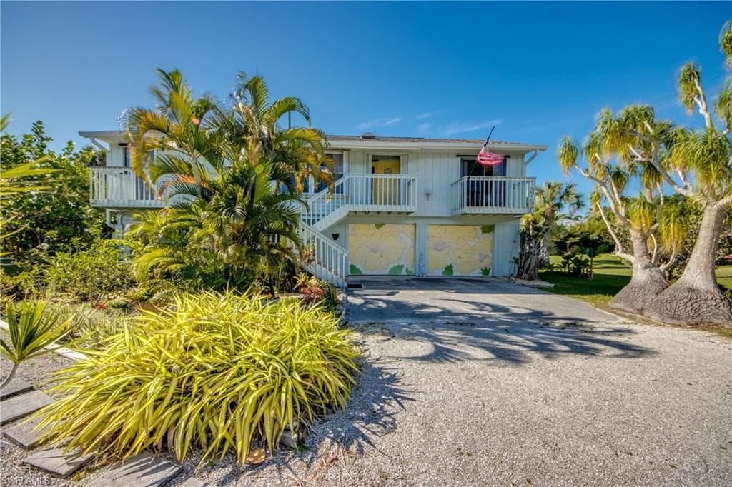 7901 Grande Pine RD BOKEELIA, FL 33922