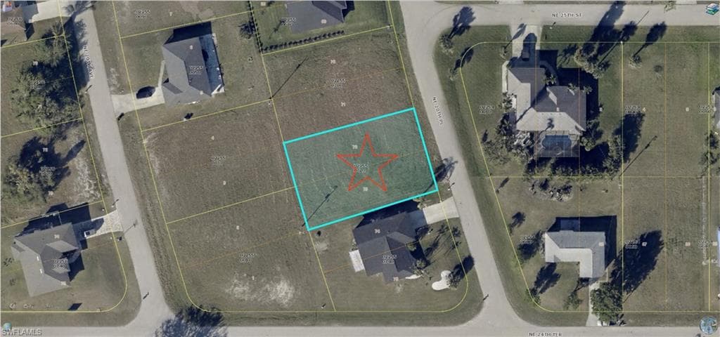 2420 NE 20th PL CAPE CORAL, FL 33909