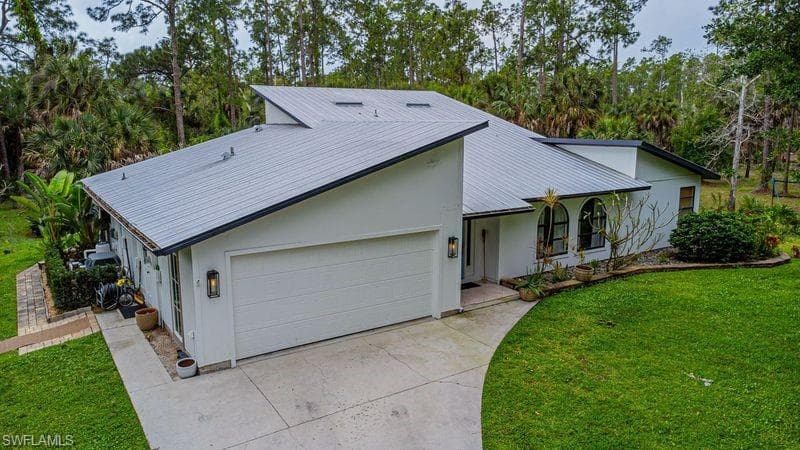 4460 1st AVE SW NAPLES, FL 34119