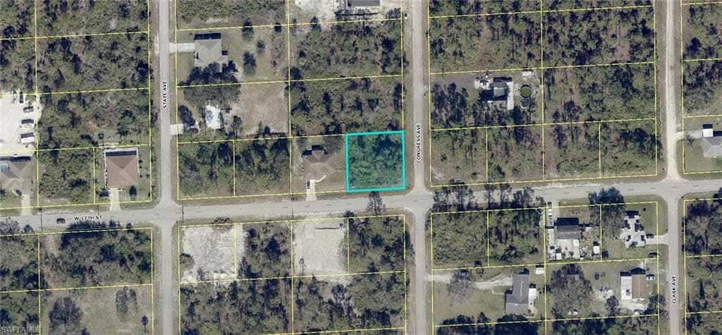 1500 W 17th ST LEHIGH ACRES, FL 33972
