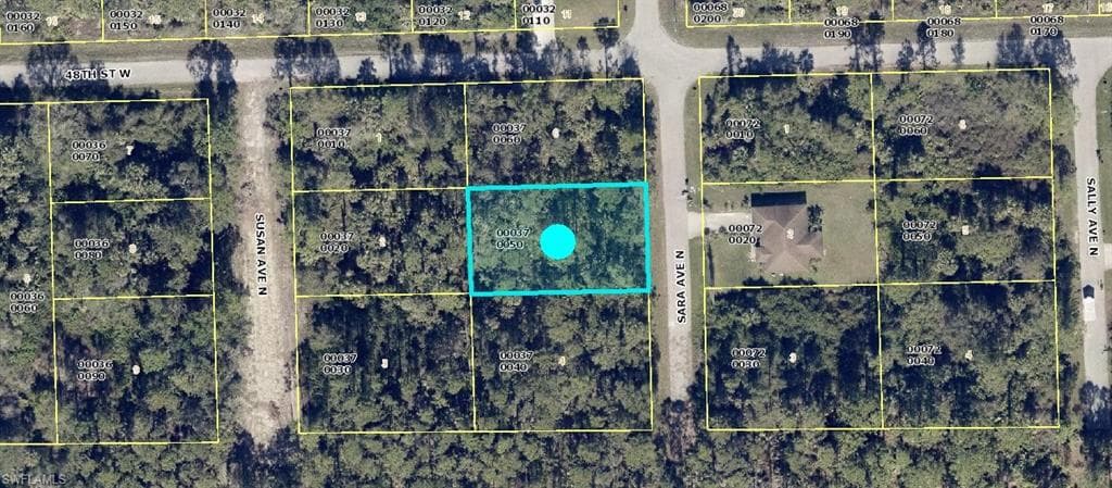 4703 Sara AVE N LEHIGH ACRES, FL 33971