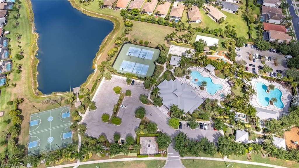 2870 Blossom WAY NAPLES, FL 34120