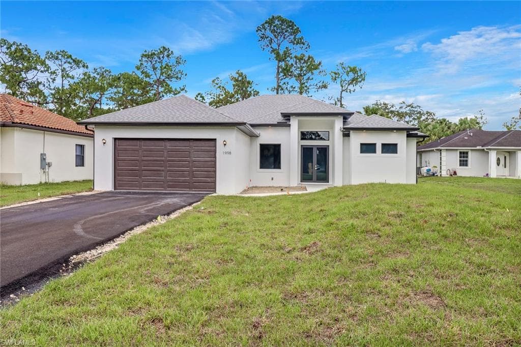 1998 Everglades BLVD S NAPLES, FL 34117