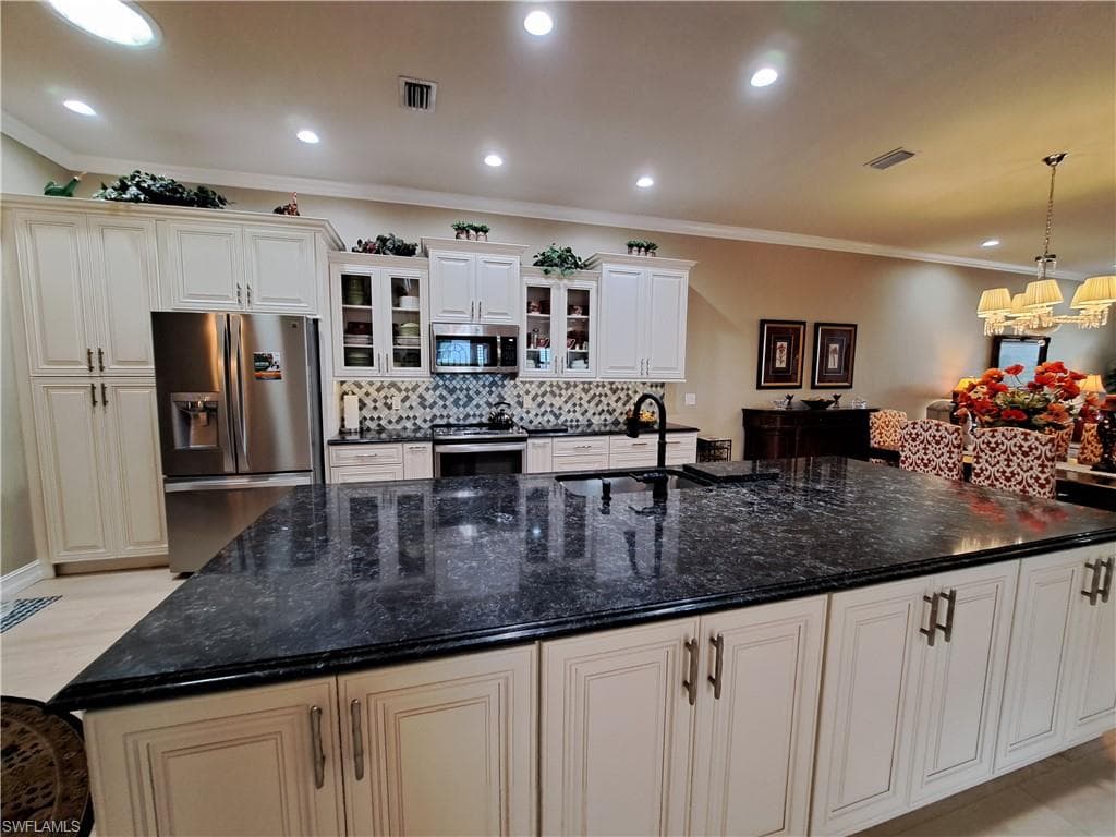 8489 Brittania DR FORT MYERS, FL 33912