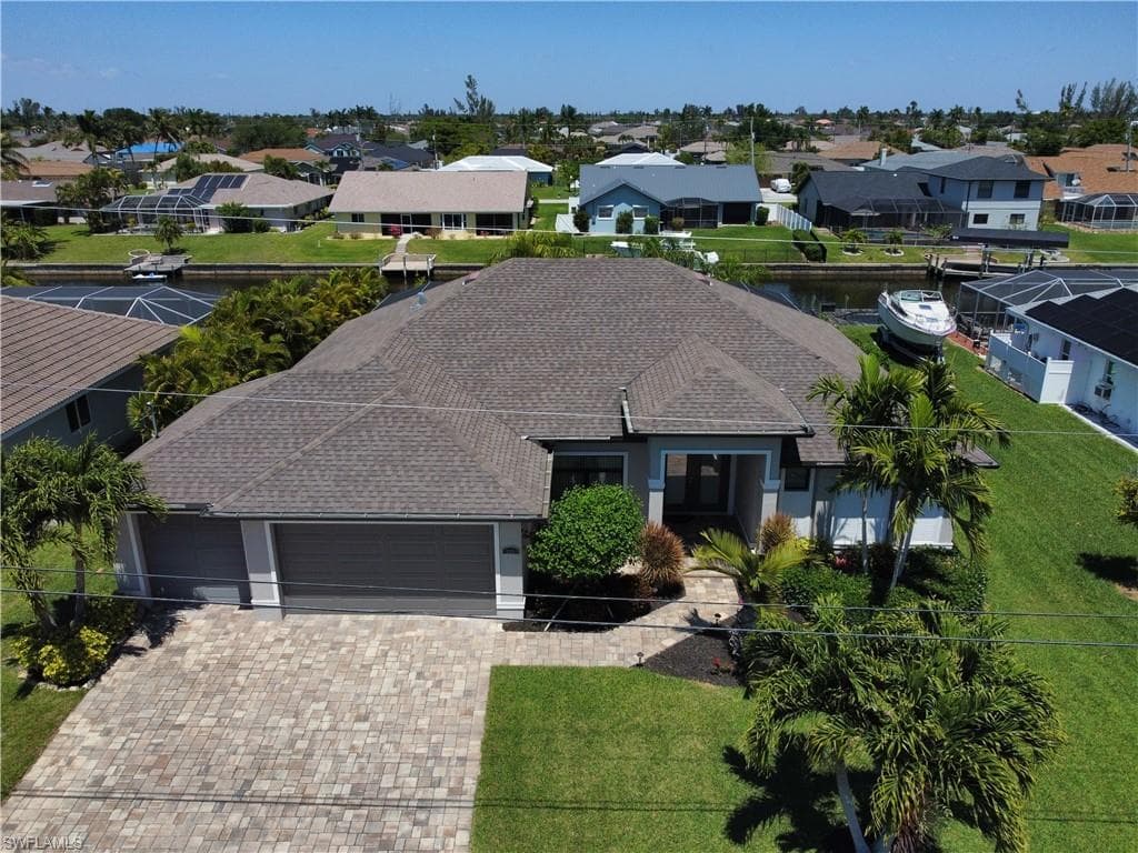325 SE 31st ST CAPE CORAL, FL 33904