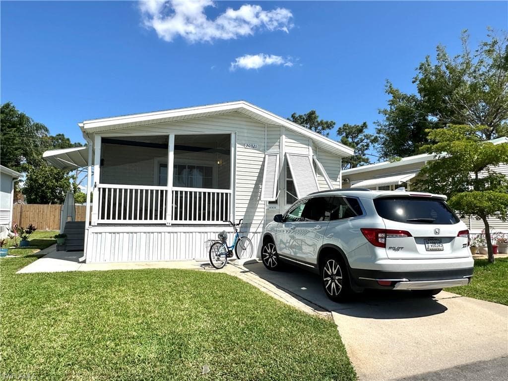 20321 Cumberland CT ESTERO, FL 33928