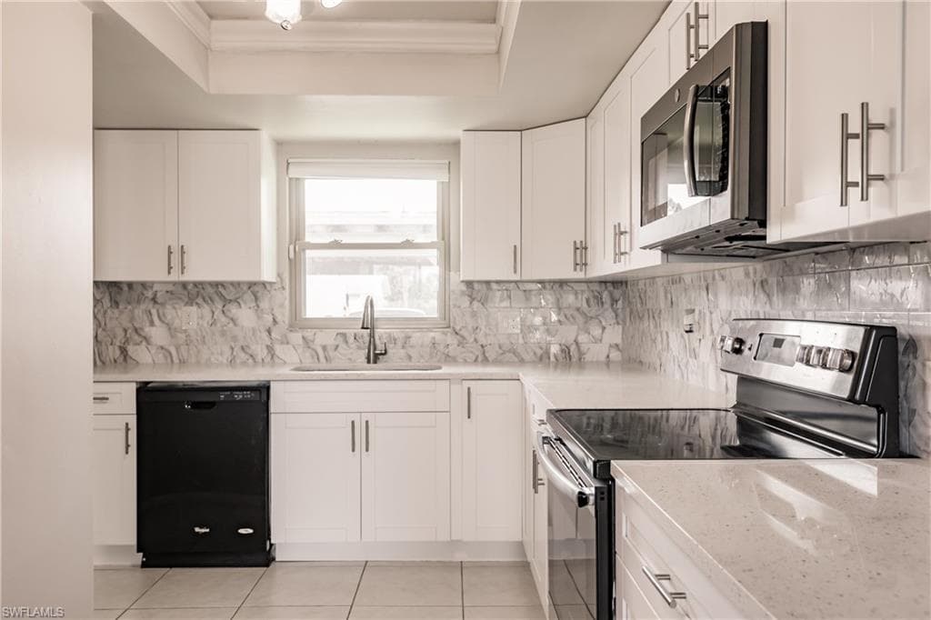 5917 Littlestone CT 119 NORTH FORT MYERS, FL 33903
