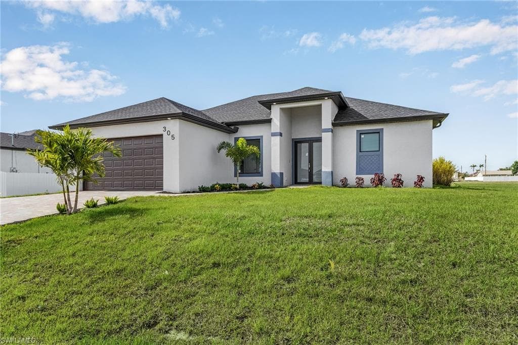 305 Kismet PKWY E CAPE CORAL, FL 33909