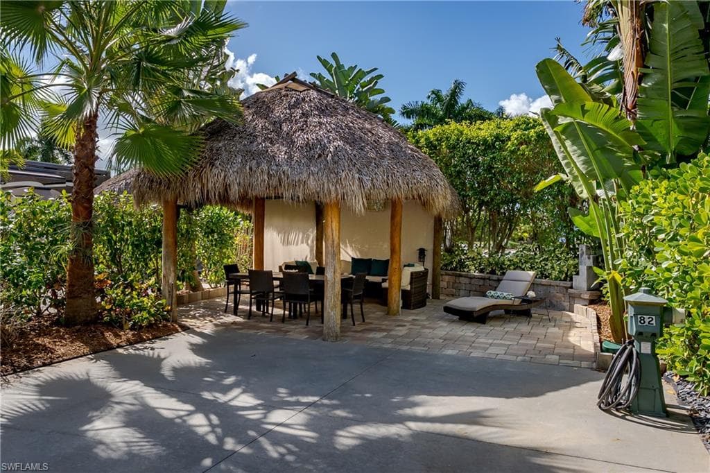13584 Snook CIR NAPLES, FL 34114