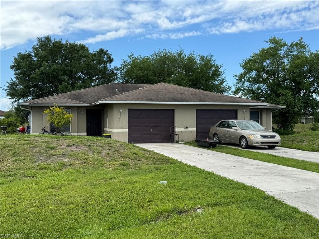 1592-1594 Gretchen AVE S LEHIGH ACRES, FL 33973