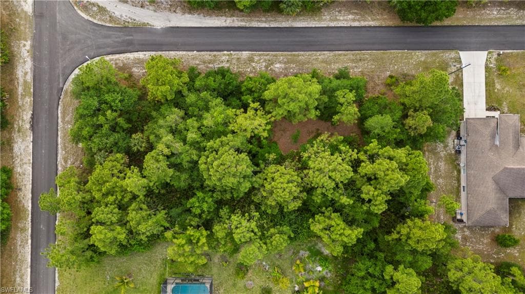 2002 Edward AVE ALVA, FL 33920