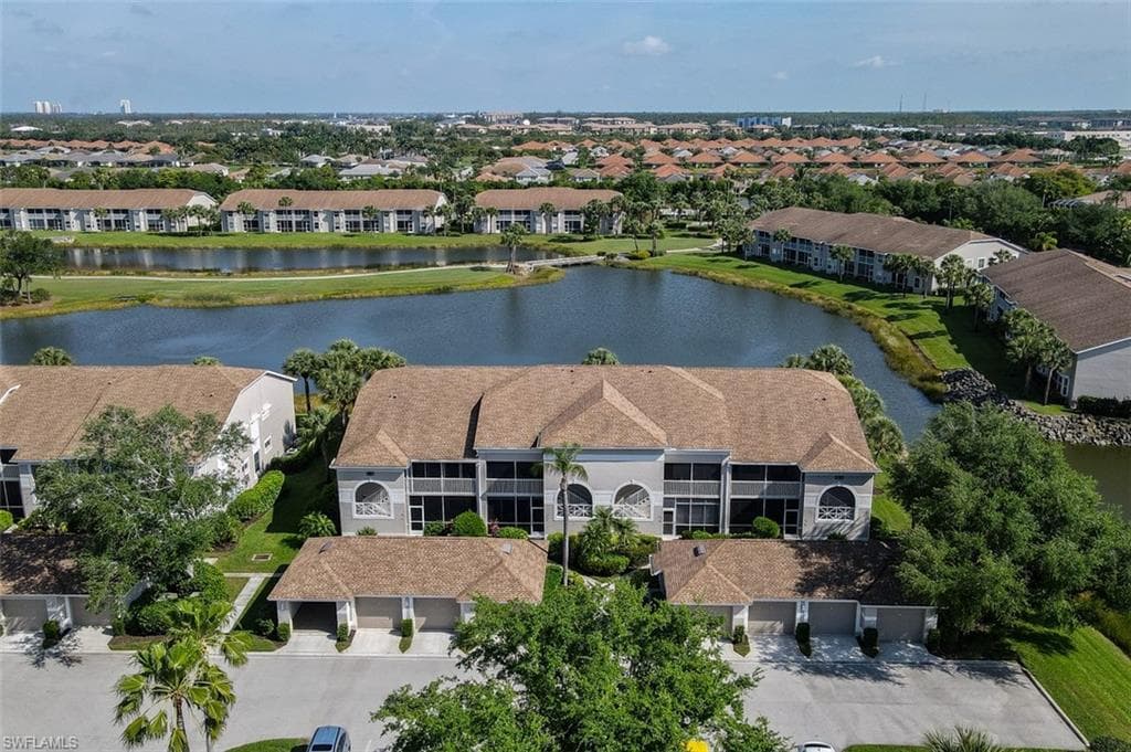 8107 Queen Palm LN 121 FORT MYERS, FL 33966