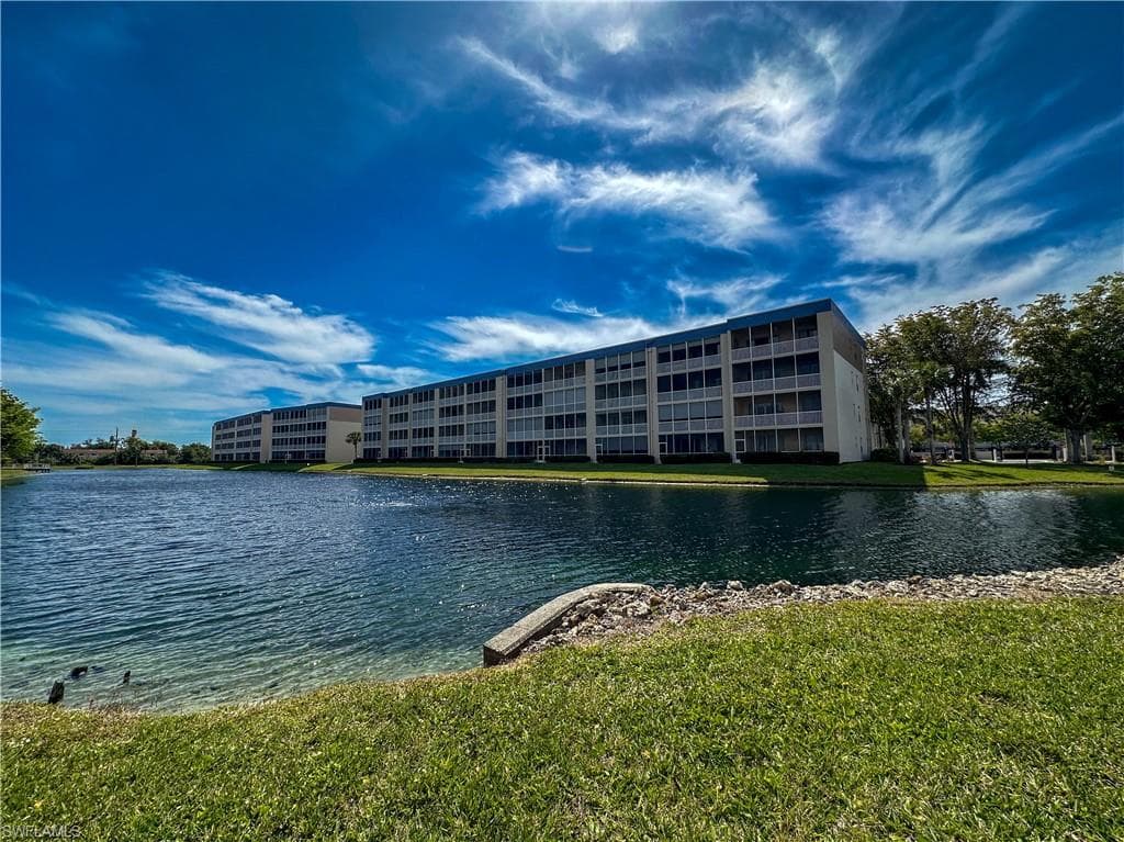 14901 Park Lake DR PH05 FORT MYERS, FL 33919