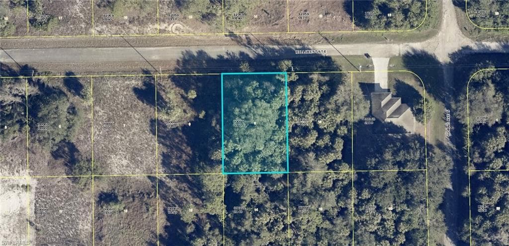 1226 Hillcrest ST E LEHIGH ACRES, FL 33974