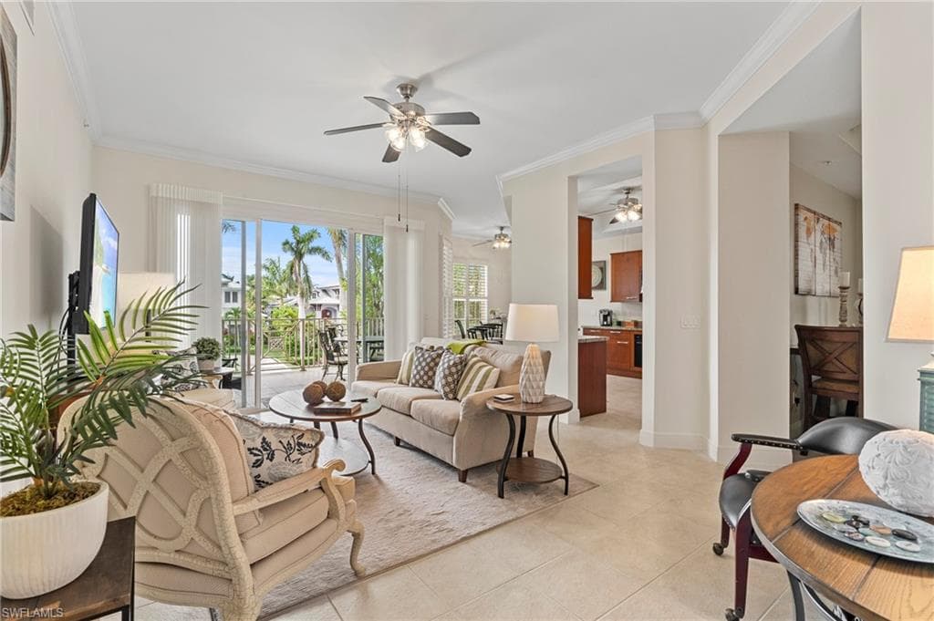 601 7th AVE S 204 NAPLES, FL 34102