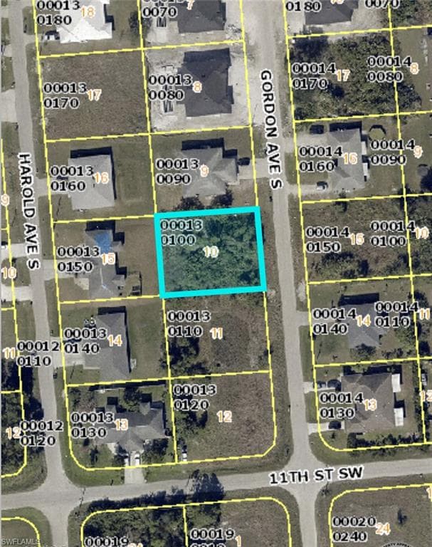 736-738 Gordon AVE S LEHIGH ACRES, FL 33973