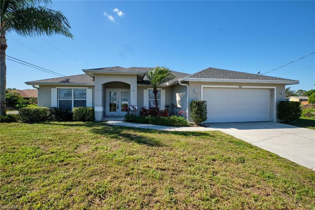 3801 28th ST SW LEHIGH ACRES, FL 33976